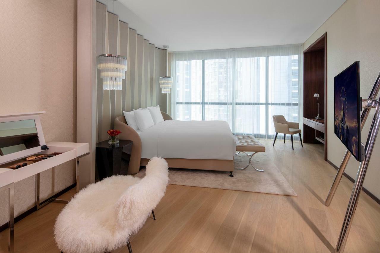 Paramount Hotel 5*